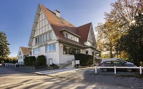 Auberge Du Vieux Cedre, Enghien-Belgique